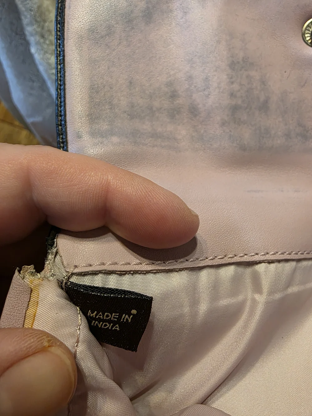 Coach Black Leather Trifold  Walley